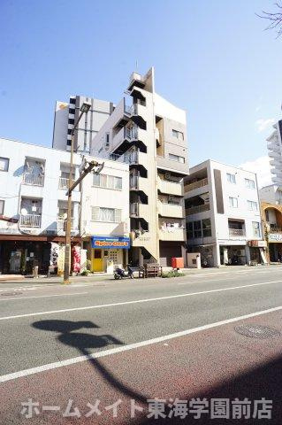ブリリアントハイツの外観