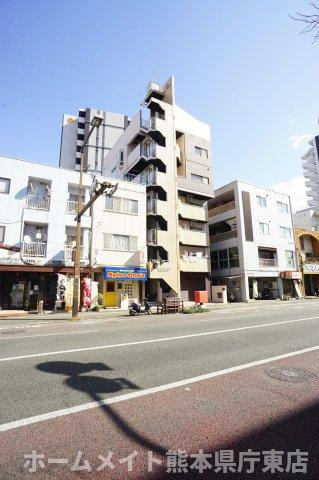 ブリリアントハイツの外観