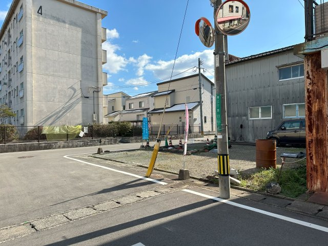 南2丁目土地の周辺