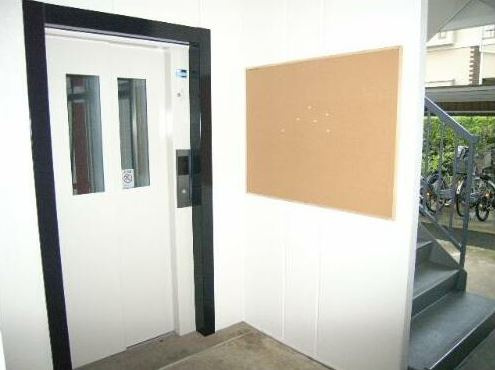 パークハウスのエントランス|建物の内部です