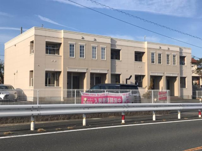 【外観】 | イーストヒルズウメハ | 外観写真（昼）