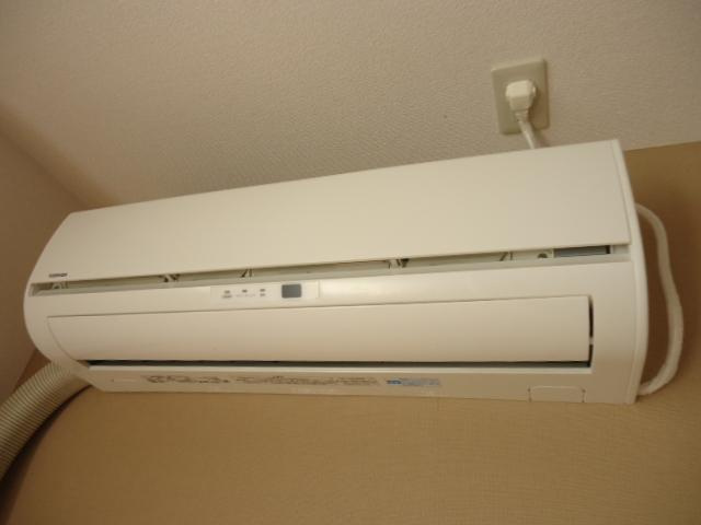 【設備】 | イーストヒルズウメハ | ＬＤＫエアコン（3.6Ｋｗ）（イメージ）