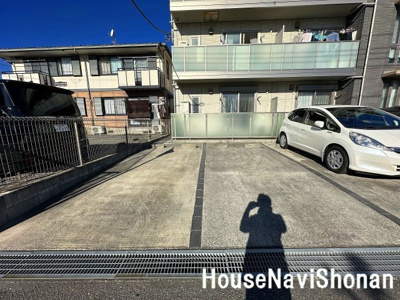 【駐車場】 | メゾンファミールB