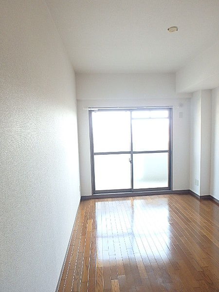 ウォーク羽衣の内装|おしゃれな内装です