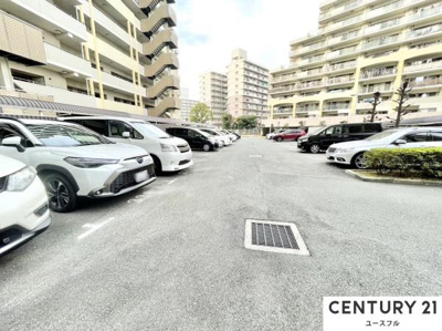 【駐車場】 | グランシスフォート中百舌鳥３番館 | 現地駐車場部分になります?