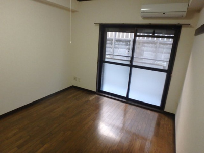【寝室】 | ステラハウス８ | 開放的な寝室です