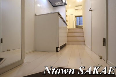 【玄関】 | A-Stage 東大曽根 | 明るい玄関です