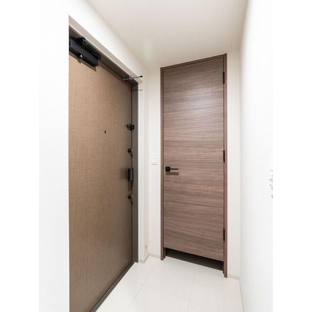 デュオフラッツ篠崎の玄関