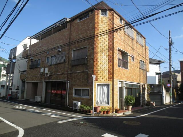 石田ビルの外観