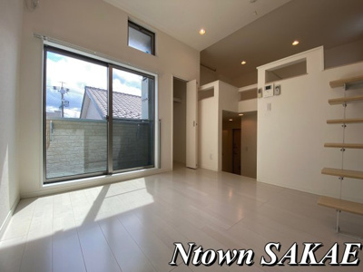 【居間・リビング】 | グリーンリーフ名城清水 | ゆったりとしたリビングです