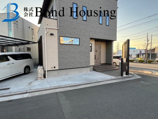 「築浅中古」「北西角地」魚住町住吉 築3年