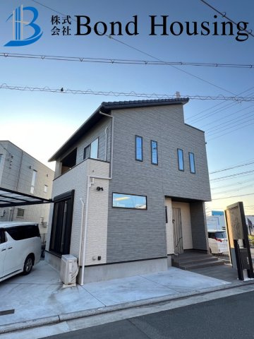 「築浅中古」「北西角地」魚住町住吉 築3年