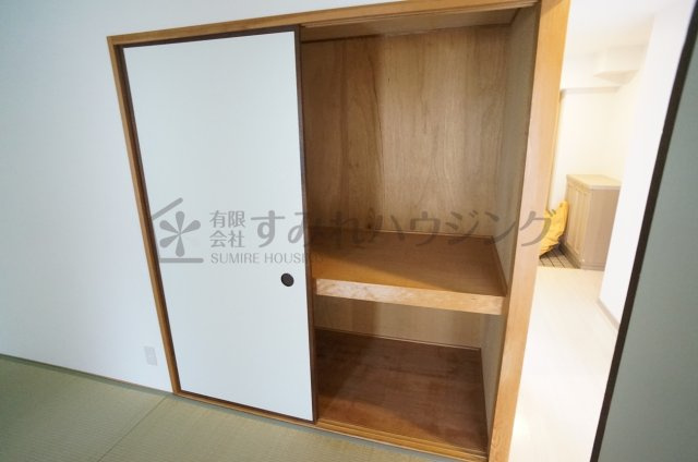 ハイフィールドKの収納