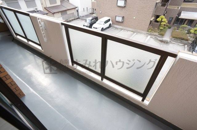 ハイフィールドKのバルコニー