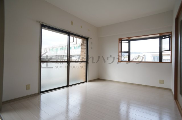 ハイフィールドKのその他