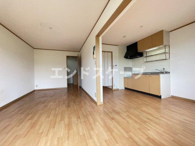 ソラティーオの居間・リビング|高崎、前橋、伊勢崎エリアのお部屋探しはエンドスケープまで！お客様の理想お聞かせ下さい♪