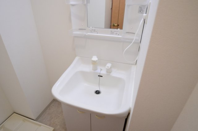 プランドールの洗面所|脱衣スペースもあります