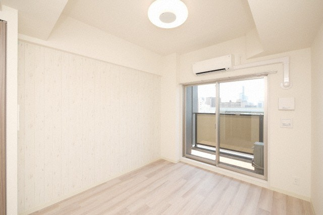 プレサンス　DOMECITY　コレーレの居間・リビング