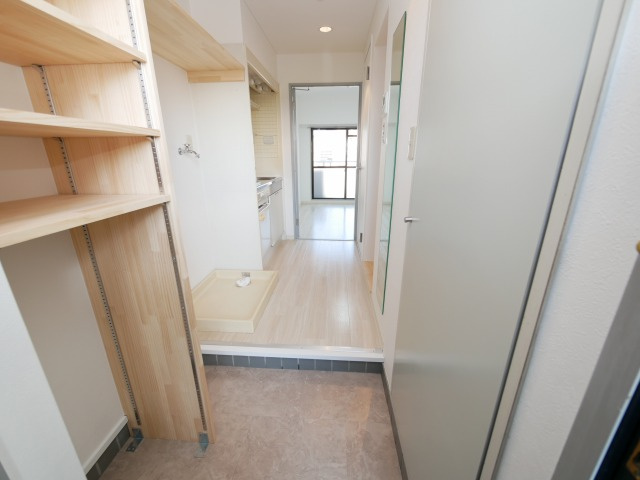 おおきに北梅田サニーアパートメントの玄関