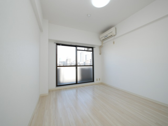 おおきに北梅田サニーアパートメントの居間・リビング