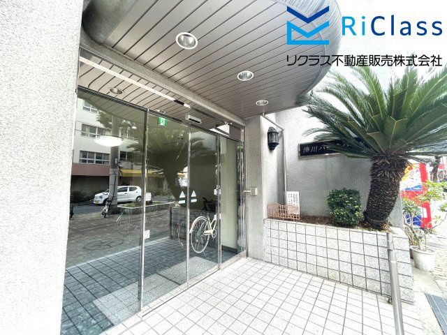 湊川パークハイツのエントランス|毎日通るエントランスはこのようになっています