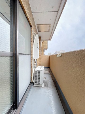 【バルコニー】 | ライオンズマンション東神奈川 | 月額管理料無料！賃貸管理はアブレイズパートナーズにお任せを！