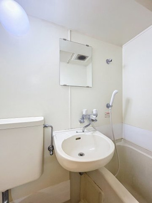 【洗面所】 | ライオンズマンション東神奈川 | 月額管理料無料！賃貸管理はアブレイズパートナーズにお任せを！