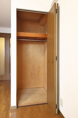 【収納】 | FLEX博多Ⅴ | 別号室の写真になります。現況優先。