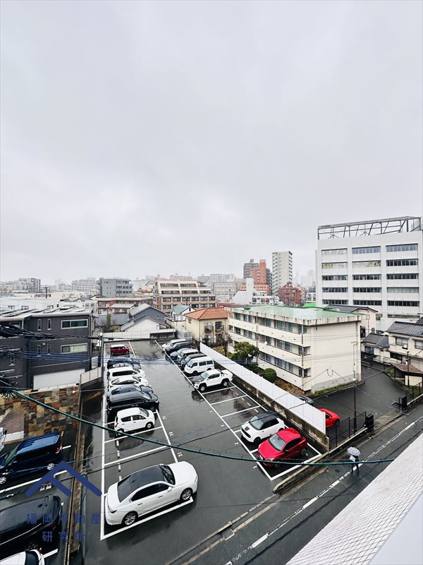 グリーンマンション西新の展望
