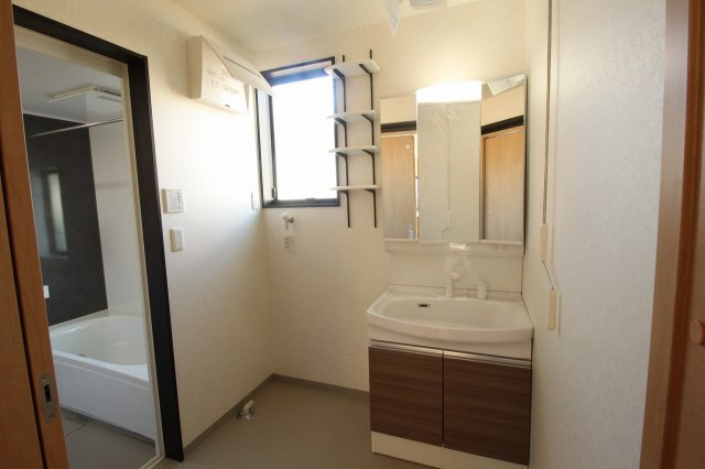 鴨部　新築戸建　1号地の脱衣所