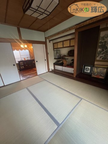 加古川市平岡町新在家　中古戸建の子供部屋