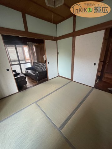 加古川市平岡町新在家　中古戸建の子供部屋