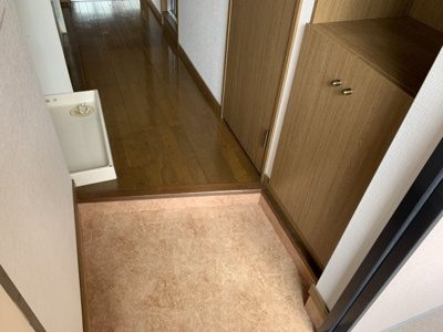 【玄関】 | グローリアス白金 | 別号室の写真になります。現況優先。