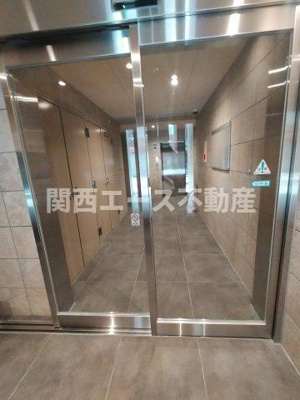 【ロビー】 | FELIZ GALAXY