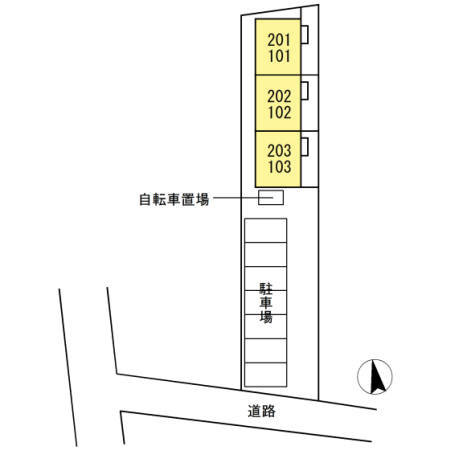 クレール石塚の駐車場