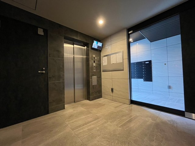 プレイズシード葵のロビー