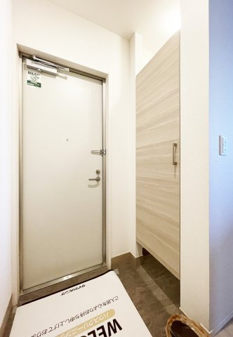 キャトルセゾン　富田橋の玄関