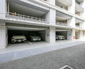 ＫＤＸレジデンス大濠ハーバービュータワーの駐車場