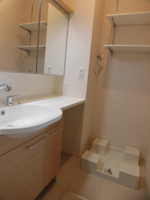 セジュールＧの独立洗面台|102 洗面台