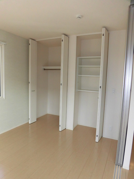 マール・ビビ B棟の収納|B203 収納