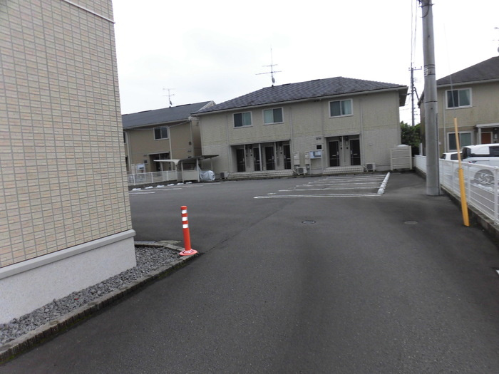 ボヌール B棟の駐車場|駐車場