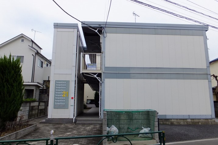 東峰第３のエントランス