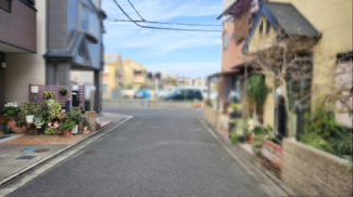 【前面道路含む現地写真】