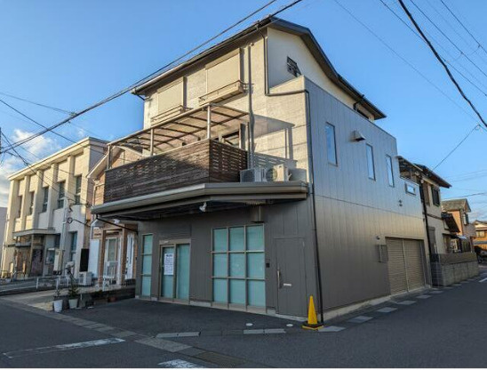 大津市本堅田３丁目の店舗事務所