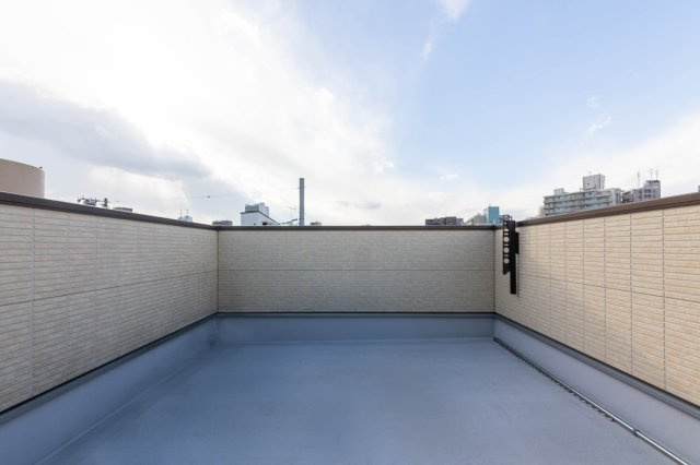 【バルコニー】 | 池袋3丁目中古戸建て