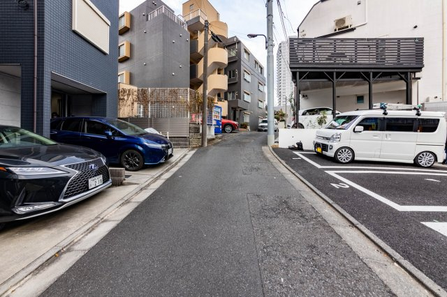【前面道路含む現地写真】 | 池袋3丁目中古戸建て