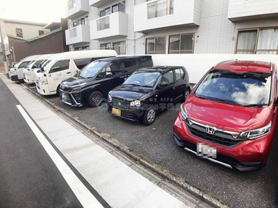 【駐車場】 | ユース宝扇【名古屋市賃貸・バストイレ別】