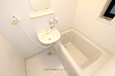 【浴室】 | MAST’Sテルフィス | 日々の暮らしに欠かせないお風呂です
マストテルフィス　101号室　2022年4月14日