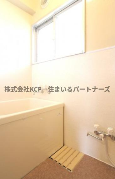 コーポワンセルフの浴室|お風呂です