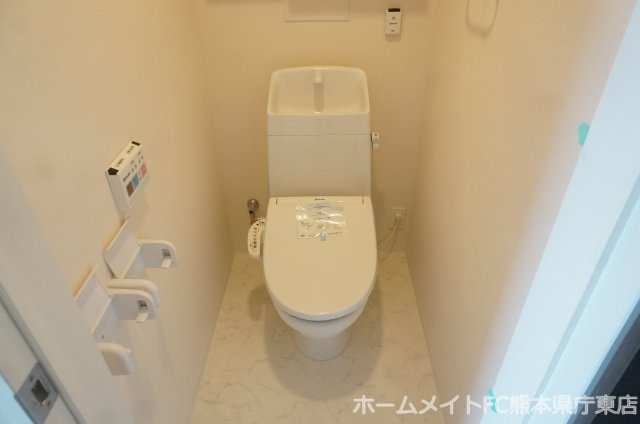 上益城郡益城町大字福富のアパートのトイレ